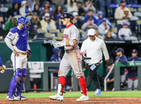 MAY 19, 2026: Boston Red Sox outfielder Jarren Duran (16) crosses home plate after hitting a home run against the Kansas City Royals at Kauffman Stadium in Kansas City, MO. CSM Kansas City United States - ZUMAc04_ 20260519_zma_c04_227 Copyright: xRomanxPunox