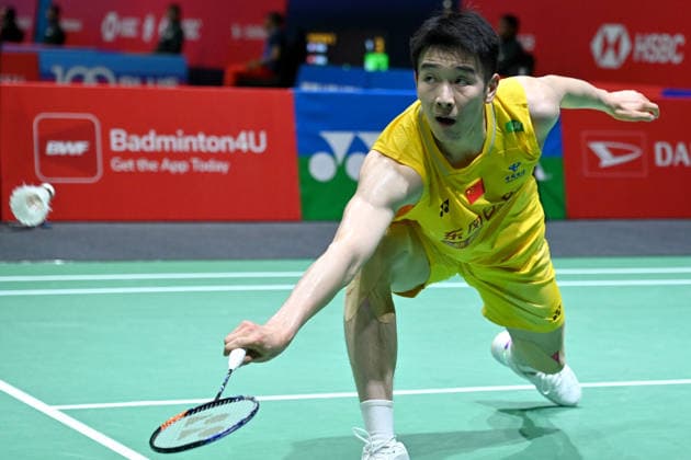 (260520) -- KUALA LUMPUR, May 20, 2026 -- Li Shifeng of China hits a return during the men s singles round of 32 match between Li Shifeng of China and Koga Minoru of Japan at 2026 Malaysia Masters badminton tournament in Kuala Lumpur, Malaysia, May 20, 2026. (Photo by Xinhua) (SP)MALAYSIA-KUALA LUMPUR-BADMINTON-MALAYSIA MASTERS-MEN S SINGLES ChongxVoonxChung 