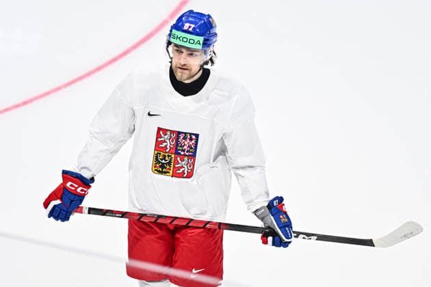 Michal Kovarcik of Czech Republic attends a training session of Czech national hockey team at the IIHF World Championship, WM, Weltmeisterschaft in Fribourg, Switzerland, May 20, 2026. (CTKxPhoto RadekxPetrasek) CTKPhotoP2026052003895  CTKPhotoP2026052003895