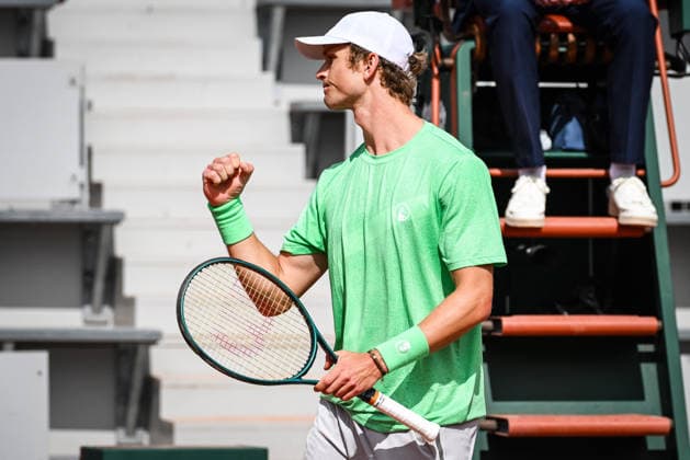 May 20, 2026, Paris, France, France: August HOLMGREN of Denmark celebrates his point during the third qualifying day of the Roland-Garros 2026, French Open 2026, Grand Slam tennis tournament at Roland-Garros Stadium on May 20, 2026 in Paris, France. Roland Garros 2026 - Qualifying Day 3  - ZUMAm308 20260520_zsp_m308_014 Copyright: xMatthieuxMirvillex