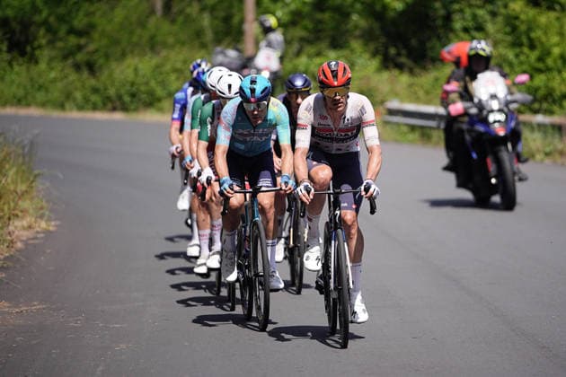 The pack rides during Stage 11 of the Giro d™Italia, from Porcari to Chiavari, Italy, Wednesday, May 20, 2026.  Copyright: xMarcoxAlpozzix xLaPressex