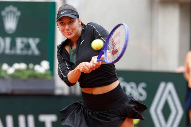 May 20, 2026, Paris, Paris, France: Oceane DODIN (FRA))in action during day 3 of the qualifications of the tennis Grand Slam of Roland Garros 2026, at Roland Garros Stadium - on April 16 2026 .Paris - France Paris France - ZUMAb253 20260520_zsp_b253_060 Copyright: xLoicxBaratouxx