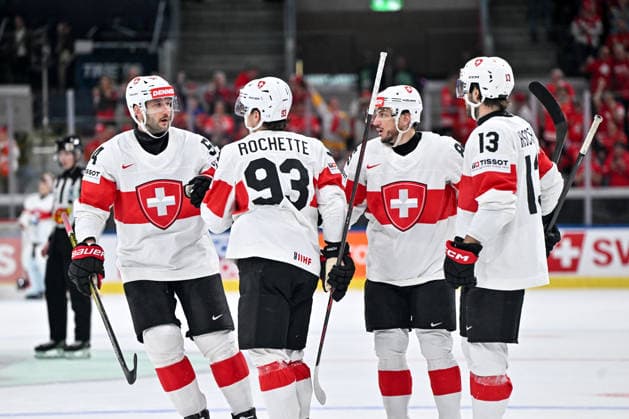 ZURICH, SWITZERLAND - MAY 20: Theo Rochette of Switzerland C) celebrates his goal during the 2026 IIHF Ice hockey, Eishockey World Championship, WM, Weltmeisterschaft Switzerland game between Austria and Switzerland at Swiss Life Arena on May 20, 2026 in Zurich, Zurich. Zurich Swiss Life Arena Zurich Switzerland Copyright: xJustPictures.ch AndreaxBrancax jp-en-EuSpIm-JP7_ANB_Aut_Swi_20052026_7354