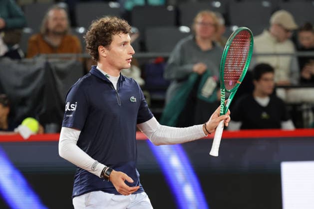 2026.05.20, xFSx, Bitpanda Open Hamburg ATP500, Achtelfinale, Herren-Tennistunier in Hamburg , Am Rothembaum in Hamburg , Ugo Humbert (FRA) bedankt sich bei den Zuschauer nach dem Sieg gegen Karen Khachanov Copyright: HMBxMedia FernandoxSoares