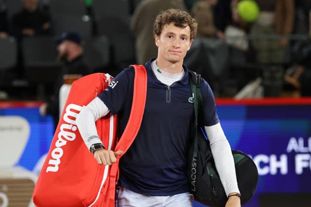 2026.05.20, xFSx, Bitpanda Open Hamburg ATP500, Achtelfinale, Herren-Tennistunier in Hamburg , Am Rothembaum in Hamburg , Ugo Humbert (FRA) verabschiedet sich von den Zuschauer Copyright: HMBxMedia FernandoxSoares