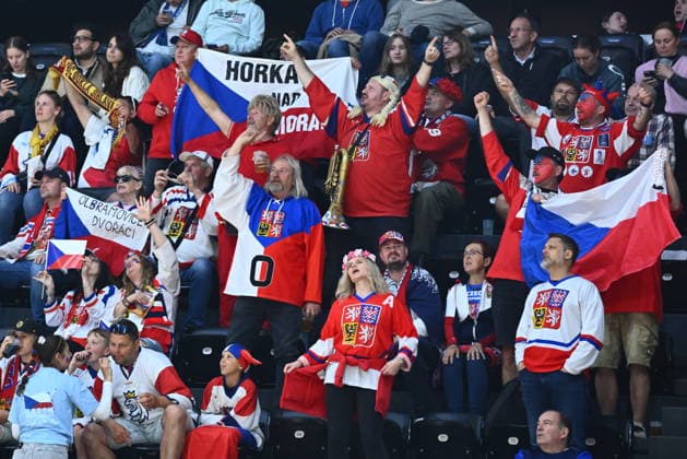Czech fans during the 2026 IIHF World Championship, WM, Weltmeisterschaft Group B, match Czechia vs Italy, Fribourg, Switzerland, on May 20, 2026. (CTKxPhoto RadekxPetrasek) CTKPhotoP2026052008282  CTKPhotoP2026052008282