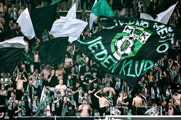 Finale ceskeho fotbaloveho poharu MOL Cupu: FK Jablonec - MFK Karvina, 20. kvetna 2026, Hradec Kralove. Fanousci Karvine. (CTKxPhoto DavidxTanecek) CTKPhotoP2026052009175  CTKPhotoP2026052009175