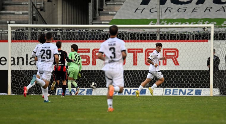 20.05.2026, xjhx, Fussball Testspiel, SV Sandhausen - Eintracht Frankfurt v.l. Marvin Schulz (SV Sandhausen) Goal scored, erzielt das Tor zum 2:1 (DFL DFB REGULATIONS PROHIBIT ANY USE OF PHOTOGRAPHS as IMAGE SEQUENCES and or QUASI-VIDEO) Sandhausen