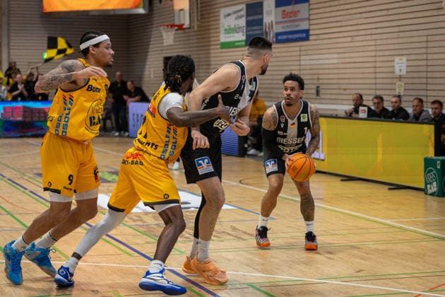 Tylan James Pope (Bozic Estriche Knights Kirchheim, 09) Tyrel Maurice Morgan (Bozic Estriche Knights Kirchheim, 11) Viktor Kovacevic (Giessen 46ers, 25) Daniel Alexander Norl (Giessen 46ers, 01) GER, Bozic Estriche Knights Kirchheim vs. Giessen 46ers, BARMER 2. Basketball Bundesliga, Playoffs Halbfinale Spiel 1, Saison 2025 2026, 20.05.2026 GER, Bozic Estriche Knights Kirchheim vs. Giessen 46ers, BARMER 2. Basketball Bundesliga, Playoffs Halbfinale Spiel 1, Saison 2025 2026, 20.05.2026 Goeppingen Copyright: xEibner-Pressefoto NinaxSanderx EP_NSR