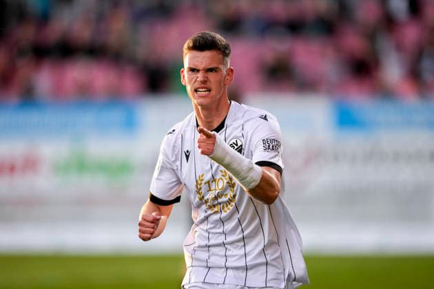 Torschütze Robert Ramsak (SVS, 29), Spieler vom SV Sandhausen (SVS), jubelt über das Tor zum 3:3, Jubel, jubeln, Torjubel, Torerfolg, celebrate the goal, goal, celebration, jubelt ueber das Tor, Freuen, Freude, freut sich, optimistisch, positiv, Spielszene, Highlight, Einzelbild, Einzelfoto, Aktion, Action, 20.05.2026, Sandhausen (Deutschland), Fussball, Jubiläumsspiel, SV Sandhausen - Eintracht Frankfurt