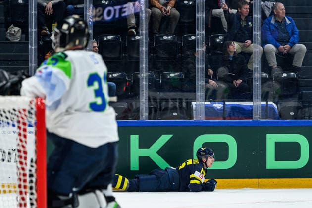 260520 Jack Berglund of Sweden during the 2026 IIHF Ice hockey, Eishockey World Championship, WM, Weltmeisterschaft between Sweden and Slovenia on May 20, 2026 in Fribourg. Photo: Jesper Zerman BILDBYRAN kod JZ JZ0722 ishockey ice hockey ishockey-vm 2026 vm 2026 iihf world championship sverige sweden slovenia bbeng bbauto *** 260520 Jack Berglund of Sweden during the 2026 IIHF Ice Hockey World Championship between Sweden and Slovenia on May 20, 2026 in Fribourg Photo Jesper Zerman BILDBYRAN kod JZ JZ0722 ishockey ice hockey ishockey vm 2026 vm 2026 iihf world championship sverige sweden slovenia bbeng bbauto  Copyright: JESPERxZERMAN BB260520JZ097