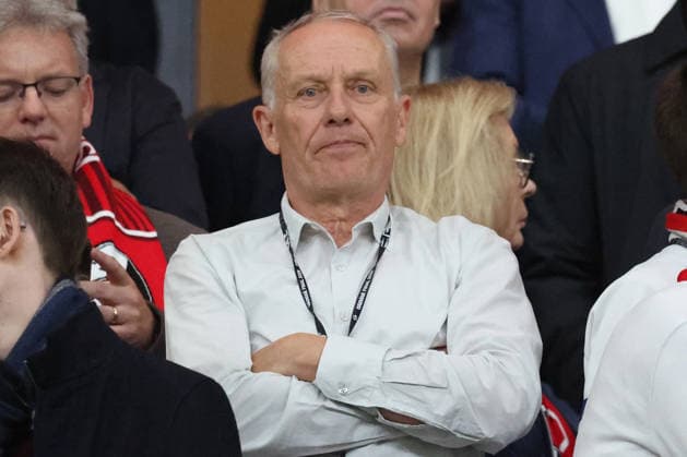 20.05.2026, xrekx, Fussball Europa League Finale 2026, SC Freiburg - Aston Villa v.l. Christian Streich (DFL DFB REGULATIONS PROHIBIT ANY USE OF PHOTOGRAPHS as IMAGE SEQUENCES and or QUASI-VIDEO) Istanbul