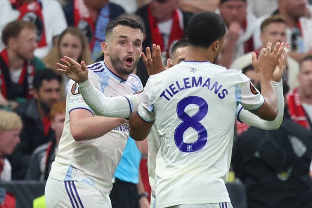 20.05.2026, xrekx, Fussball Europa League Finale 2026, SC Freiburg - Aston Villa v.l. Torjubel nach dem Tor zum celebrating the goal celebrate 0:1 durch Youri Tielemans (Aston Villa FC) (DFL DFB REGULATIONS PROHIBIT ANY USE OF PHOTOGRAPHS as IMAGE SEQUENCES and or QUASI-VIDEO) Istanbul