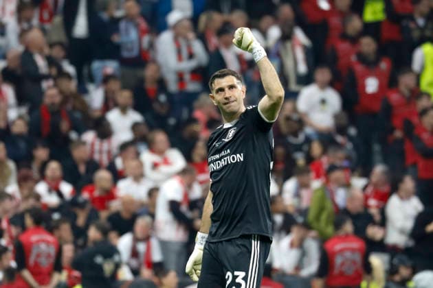 Emiliano Martinez (Aston Villa, 23) beim 0:3 , Türkei, Fussball, UEFA Europa League, Finale, 2025 2026, SC Freiburg vs. Aston Villa, 20.05.2026, Istanbul Besiktas Park Türkei Copyright: xGrantxHubbsx