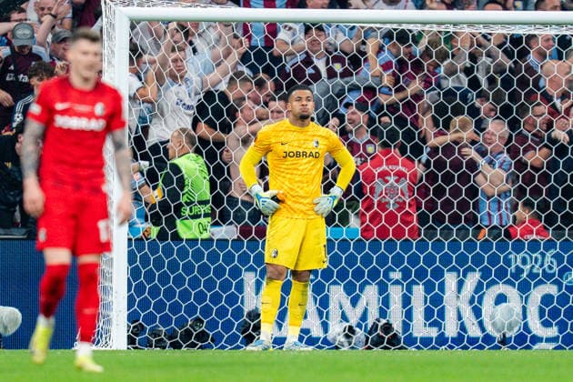 20.05.2026, SC Freiburg vs. Aston Villa, UEFA Europa League Finale, Final Matchday Tor zum 0:3 durch Morgan Rogers (Aston Villa) hier Maximilian Eggestein (SC Freiburg, 8) Noah Atubolu (SC Freiburg, 1) Copyright: xBahhoxKarax