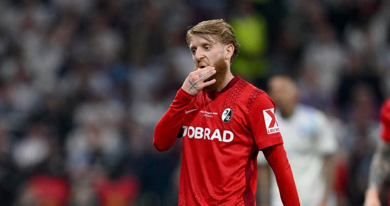 FUSSBALL EUROPA LEAGUE SAISON 2025 2026 Finale in Istanbul 20.05.2026 SC Freiburg - Aston Villa Niklas Beste (SC Freiburg)