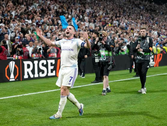 ISTANBUL, TURKEY - MAY 20: John McGinn of Aston Villa celebrates after winning the UEFA Europa League Final 2026 match between SC Freiburg and Aston Villa FC at Besiktas Park on May 20, 2026 in Istanbul, Turkey.  Copyright: xMBxMediax