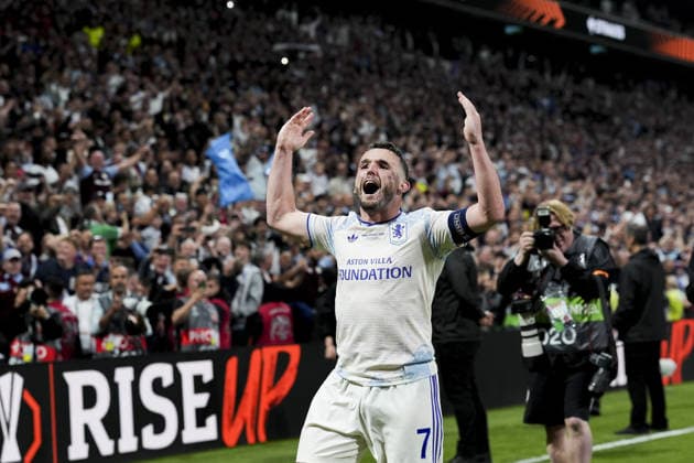 Aston Villa win UEFA Europa League title ISTANBUL, TURKIYE - MAY 21: John McGinn of Aston Villa celebrates after defeating Freiburg 3-0 to win the UEFA Europa League final match at Besiktas Park in Istanbul, Turkiye, on May 21, 2026. Arife Karakum Anadolu Istanbul Turkey. Editorial use only. Please get in touch for any other usage.  Copyright: x2026xAnadoluxArifexKarakumx