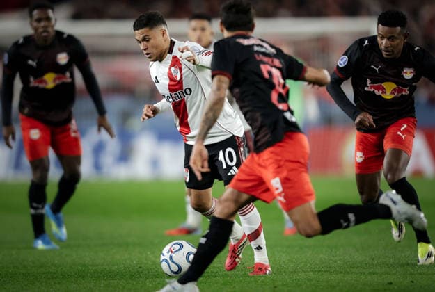 River vs Bragantino Foto: FOTOBAIRES Copa Conmebol Sudamericana. Copyright: xNICOLASxABOAFxNICOLASxABOAFx