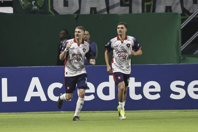 RECORD DATE NOT STATED match between Palmeiras and Cerro Porteno for the Copa Libertadores Sao Paulo (SP), 05 20 2026 - Libertadores Palmeiras vs Cerro Porteno Vegetti of Cerro Porteno scores and celebrates his goal in the match between Palmeiras and Cerro Porteno, for the 5th round of the group stage of the Copa Conmebol Libertadores, on the night of Wednesday, May 20, 2026, at Allianz Parque, in Sao Paulo-SP.(Foto: Leco Viana Thenews2 imago images) SPO  Copyright: xLecoxVianax
