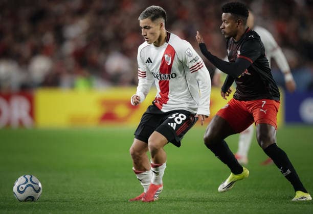 River vs Bragantino Foto: FOTOBAIRES Copa Conmebol Sudamericana. Copyright: xNICOLASxABOAFxNICOLASxABOAFx