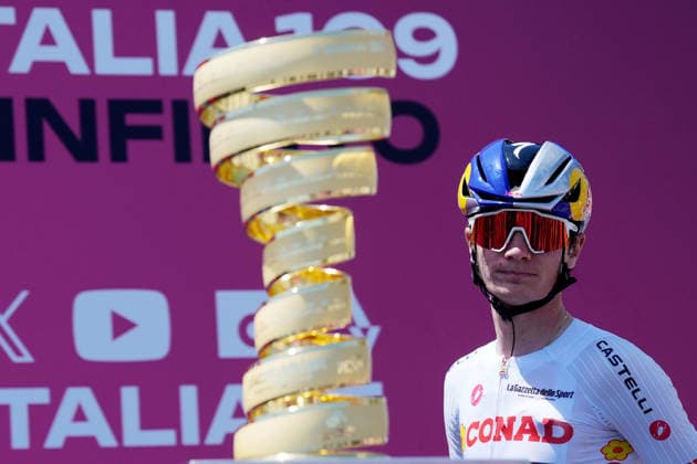 Italy™s Giulio Pellizzari of Red Bull - Bora - Hansgrohe during Stage 12 of the Giro d™Italia, from Imperia to Novi Ligure, Italy, Thursday, May 21, 2026.  Copyright: xSpada LaPressex