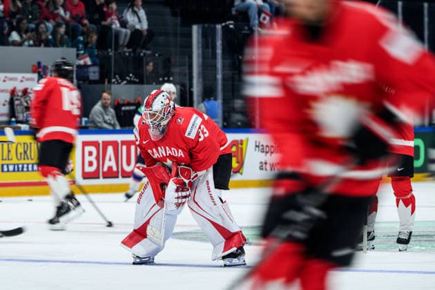 260521 Cam Talbot of Canada ahead of the 2026 IIHF Ice hockey, Eishockey World Championship, WM, Weltmeisterschaft between Canada and Norway on May 21, 2026 in Fribourg. Photo: Jesper Zerman BILDBYRAN kod JZ JZ0724 ishockey ice hockey ishockey-vm 2026 vm 2026 iihf world championship kanada canada norge norway canada kanada bbeng norge norway Copyright: JESPERxZERMAN BB260521JZ059