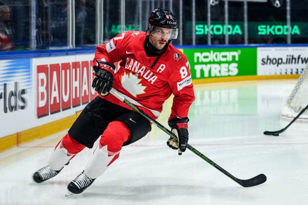 260521 Sidney Crosby of Canada ahead of the 2026 IIHF Ice hockey, Eishockey World Championship, WM, Weltmeisterschaft between Canada and Norway on May 21, 2026 in Fribourg. Photo: Jesper Zerman BILDBYRAN kod JZ JZ0724 ishockey ice hockey ishockey-vm 2026 vm 2026 iihf world championship kanada canada norge norway canada kanada bbeng norge norway Copyright: JESPERxZERMAN BB260521JZ060