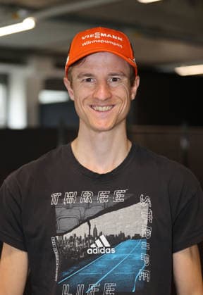 DSV Sommereinkleidung 2026 Hier im Bild Karl Geiger, Kopf, Portrait, Oberkörper, Skispringen, Skispringer, Sprunglauf, Wintersport