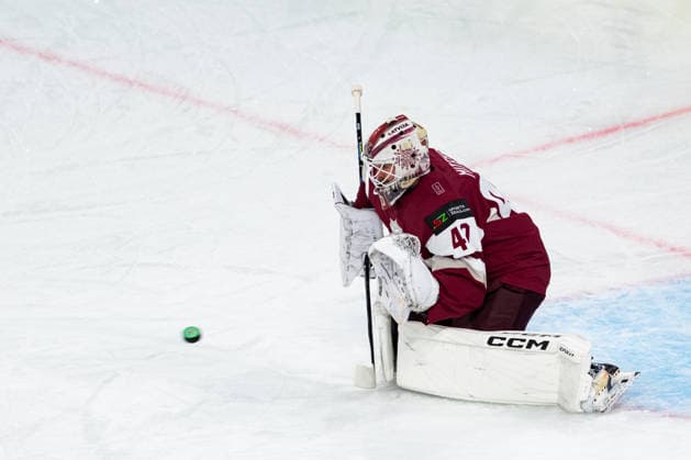 ZURICH, SWITZERLAND - MAY 21: Miks Tumanovs (Latvia, 42) during warm up before the Preliminary Round - Group A Match 29 between Latvia and Finland at the IIHF Ice hockey, Eishockey World Championship, WM, Weltmeisterschaft 2026, Swiss Life Arena on May 21, 2026 in Zurich, Switzerland. Zurich Switzerland Copyright: xTimoxSteinx