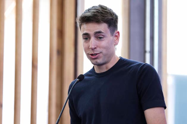 May 21, 2026, Madrid, Madrid, Spain: Oriol Carmona, Olympic skier, receives the Sports Achievement Award during the 2026 ISC Awards Ceremony, which took place.during the ISDE Sports Convention at the Official College of Architects of Madrid on May 21, 2026, in Madrid, Spain. Madrid Spain - ZUMAa181 20260521_zaa_a181_033 Copyright: xIrinaxR.xHipolitox