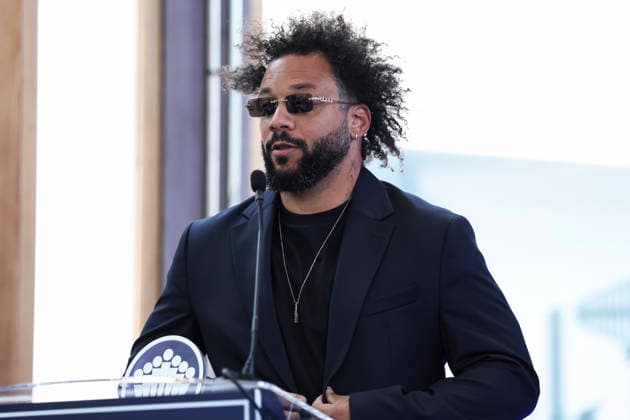 May 21, 2026, Madrid, Madrid, Spain: Marcelo Vieira, a former soccer player, receives the Legend Award during the 2026 ISC Awards Ceremony, which took place.as part of the ISDE Sports Convention, at the Official College of Architects of Madrid, on May 21, 2026, in Madrid, Spain. Madrid Spain - ZUMAa181 20260521_zaa_a181_038 Copyright: xIrinaxR.xHipolitox