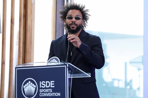 May 21, 2026, Madrid, Madrid, Spain: Marcelo Vieira, a former soccer player, receives the Legend Award during the 2026 ISC Awards Ceremony, which took place.as part of the ISDE Sports Convention, at the Official College of Architects of Madrid, on May 21, 2026, in Madrid, Spain. Madrid Spain - ZUMAa181 20260521_zaa_a181_044 Copyright: xIrinaxR.xHipolitox