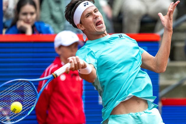 Viertelfinale, Tommy Paul (USA) - Daniel Altmaier (GER) - Tennis, Bitpanda Hamburg Open, ATP, Tennis Herren 500 Tour Hamburg, Deutschland, 21.05.26: Viertelfinale, Tommy Paul (USA) - Daniel Altmaier (GER) im Tennis Gelände Rotherbaum am 21.05.2026 in Hamburg, Deutschland. (Foto von Axel Kaste) Daniel Altmaier (GER) Hamburg Tennis Gelände Rotherbaum Freie Hansestadt Hamburg Deutschland