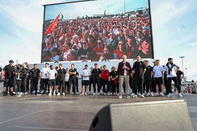 SC Freiburg auf der Bühne bei den Fans , Deutschland, Fussball, Empfang Stadt Freiburg, Fest Programm, SC Freiburg, 21.05.2026, Freiburg im Breisgau Neuen Messe Deutschland Copyright: xGrantxHubbsx