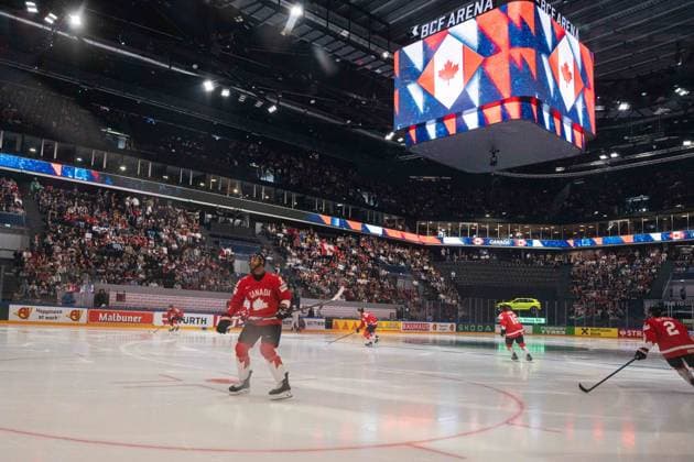 FRIBOURG, FRIBOURG - MAY 21: Canada players prior to the start of the 2026 IIHF World Championship, WM, Weltmeisterschaft Preliminary Round Group B match between Canada and Norway at BCF Arena on May 21, 2026 in Fribourg, Fribourg, Switzerland. Copyright: xLivioxBaeriswylx xSPPx Sportspressphoto_SPR151141