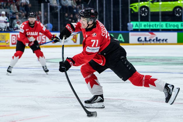 260521 Macklin Celebrini of Canada during the 2026 IIHF Ice hockey, Eishockey World Championship, WM, Weltmeisterschaft between Canada and Norway on May 21, 2026 in Fribourg. Photo: Jesper Zerman BILDBYRAN kod JZ JZ0724 ishockey ice hockey ishockey-vm 2026 vm 2026 iihf world championship kanada canada norge norway bbeng Copyright: JESPERxZERMAN BB260521JZ114