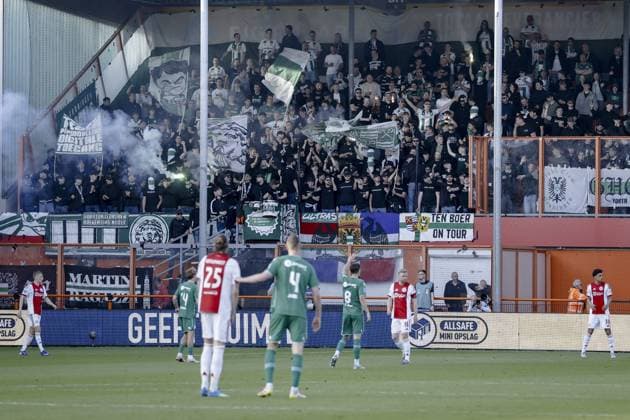 VOLENDAM - Supporters of FC Groningen during the Conference League play-off match between AFC Ajax and FC Groningen at the Kras Stadium on May 21, 2026 in Volendam, the Netherlands. MAURICE VAN STEEN ANP play-offs Conference League 2025-2026 xVIxANPxSportx xxANPxIVx 558972854 originalFilename: 558972854.jpg
