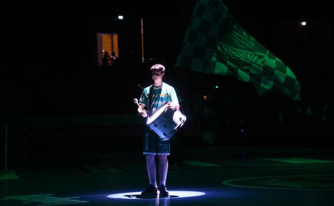 Leipzig, 21.05.2026, Arena Leipzig, Handball, Bundesliga, 32.Spieltag , SC DHfK Leipzig vs. MT Melsungen , Im Bild; Begrüßung der Mannschaften. , Nur zur redaktionellen Nutzung. Only editorial use. , DHB HBL regulations prohibit any use of photographs as image sequences and or quasi-video. ,
