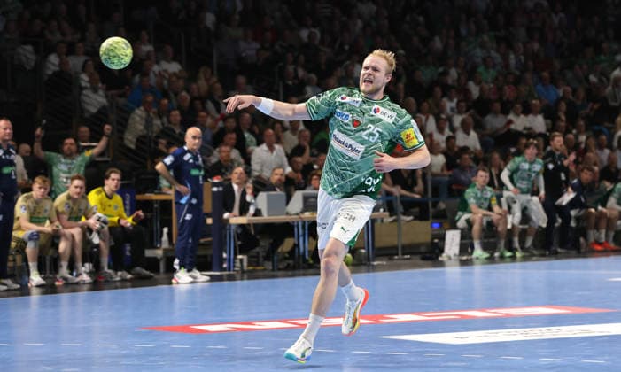 Matthes Langhoff erzielt ein Tor Einzelbild Freisteller Aktion Handball HBL Bundesliga Herren 32. Spieltag Saison 2025 2026 21.05.2026 Füchse Berlin vs TSV Hannover Burgdorf