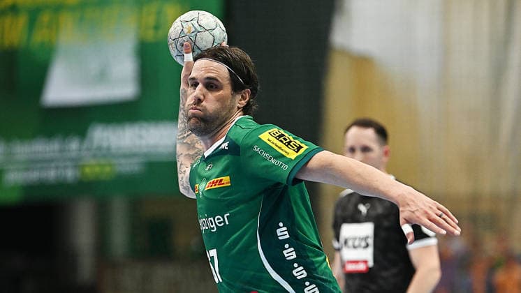 Handball-Bundesliga, Saison 2025 2026, 32. Spieltag, SC DHfK Leipzig vs. MT Melsungen (21.05.2026) Torwurf Dean Bombac (Rückraum Rückraumspieler DHfK Leipzig, Rückennumer 67) beim Handball-Bundesliga-Spiel DHfK Leipzig gegen MT Melsungen (21.05.2026) Leipzig Sachsen Deutschland QUARTERBACK Immobilien Arena Am Sportforum 2
