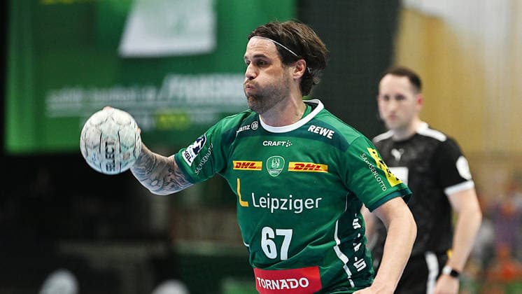 Handball-Bundesliga, Saison 2025 2026, 32. Spieltag, SC DHfK Leipzig vs. MT Melsungen (21.05.2026) Torwurf Dean Bombac (Rückraum Rückraumspieler DHfK Leipzig, Rückennumer 67) beim Handball-Bundesliga-Spiel DHfK Leipzig gegen MT Melsungen (21.05.2026) Leipzig Sachsen Deutschland QUARTERBACK Immobilien Arena Am Sportforum 2