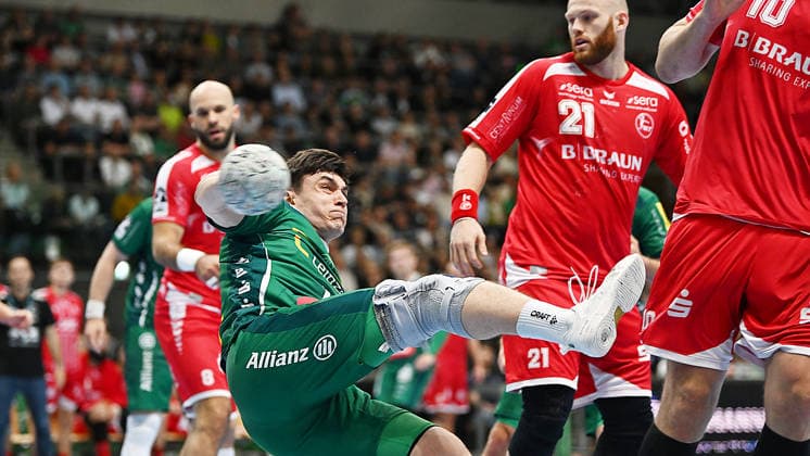 Handball-Bundesliga, Saison 2025 2026, 32. Spieltag, SC DHfK Leipzig vs. MT Melsungen (21.05.2026) Torwurf Matej Klima (Rückraum Rückraumspieler DHfK Leipzig, Rückennumer 13) beim Handball-Bundesliga-Spiel DHfK Leipzig gegen MT Melsungen (21.05.2026) Leipzig Sachsen Deutschland QUARTERBACK Immobilien Arena Am Sportforum 2