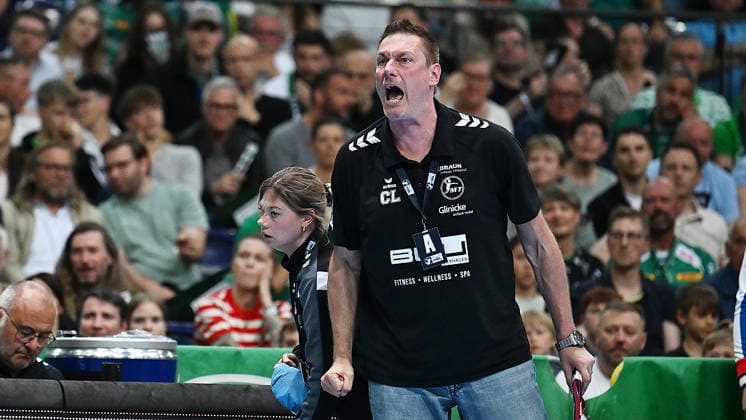 Handball-Bundesliga, Saison 2025 2026, 32. Spieltag, SC DHfK Leipzig vs. MT Melsungen (21.05.2026) Roberto Garcia Parrondo (Trainer Melsungen) beim Handball-Bundesliga-Spiel DHfK Leipzig gegen MT Melsungen (21.05.2026) Leipzig Sachsen Deutschland QUARTERBACK Immobilien Arena Am Sportforum 2
