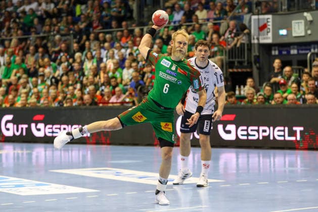21.05.2026, xgox, Handball - Daikin HBL SC Magdeburg - SG Flensburg-Handewitt emspor, v.l. Matthias Musche (Magdeburg, 6) beim Siebenmeter Magdeburg