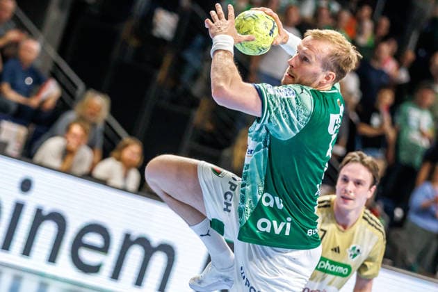 Berlin, 21.05.26, Handball: Bundesliga, Fuechse Berlin - TSV Hannover-Burgdorf, 32. Spieltag, Max-Schmeling-Halle. Max Darj (Fuechse Berlin) wirft den Ball auf das Tor. Fuechse Berlin - TSV Hannover-Burgdorf