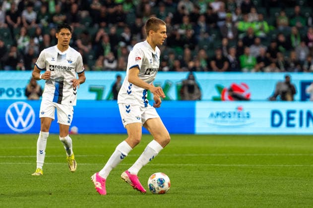 Deutschland: Fussball, Relegation 2026, Hinspiel, VfL Wolfsburg - SC Paderborn am 21.05. in Wolfsburg, Volkswagen Arena: Filip Bilbija (SC Paderborn 7) Copyright: xSvenxHeidmannx