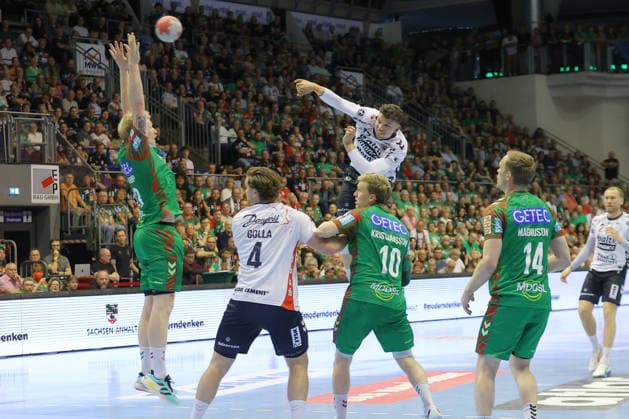 21.05.2026, xtgx, Handball, Daikin HBL, SC Magdeburg - SG Flensburg Handewitt v.l. Marko Grgic (Flensburg, 17) wirft Tor, Torschuetze, erzielt Tor, Treffer, scores the goal Magdeburg