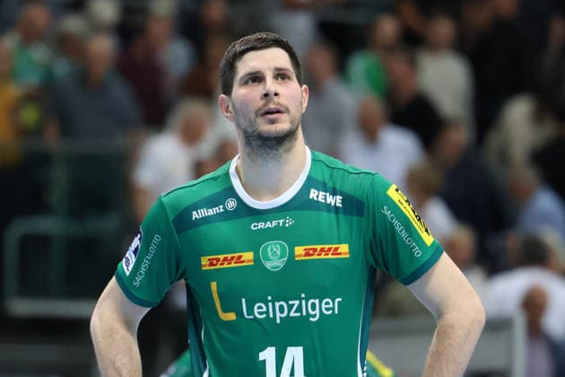 Deutschland: Handballbundesliga 2025 - 2026, 32. Spieltag - SC DHfK Leipzig gegen MT Melsungen, Quarterback Immobilien Arena (Leipzig): Marko Mamic MamiÄ‡ (SC DHfK Leipzig, 14) Trauer, Enttäuschung, Frust Copyright: xLucasxWalterx