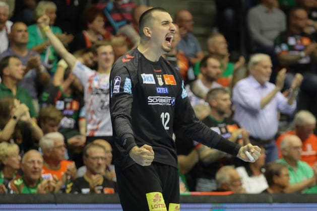 21.05.2026, xtgx, Handball, Daikin HBL, SC Magdeburg - SG Flensburg Handewitt v.l. Matej Mandic (Magdeburg, 12) Jubelt ueber gehaltenen Ball, abgewehrt, gehalten, Torhueter Magdeburg